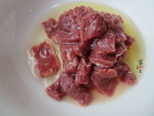 以后不管炒啥肉，别再用淀粉腌制了，牢记3点诀窍，肉片鲜嫩入味