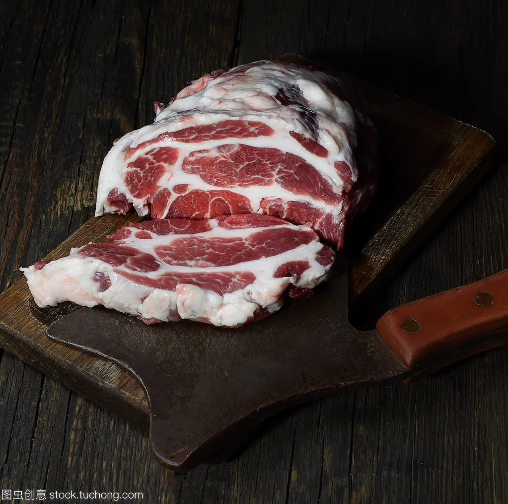 原料肉与切肉刀 家禽处理的专业指南